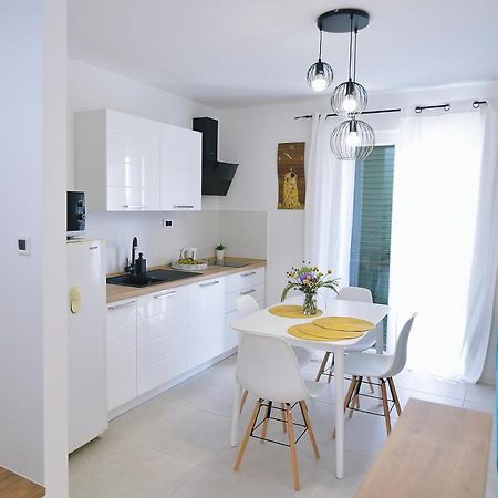 Ferienwohnung Opatija Sunshine Exterior foto